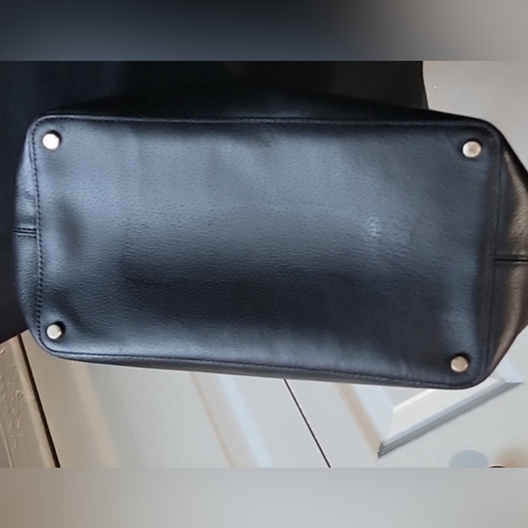 Kate Spade New York Ellis Robinson Bow Tote Bag - Picture 5 of 14